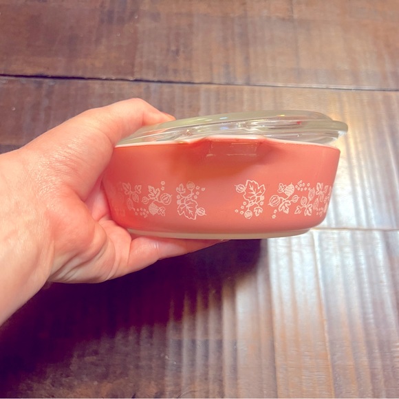 Pyrex Bowl - Picture 6 of 7